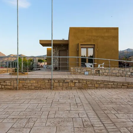 Villa Evgoron *